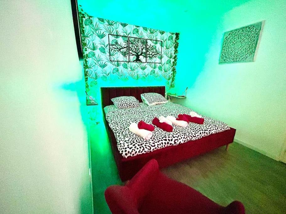 La Foret Enchantee, Centre Ville Pont-Sur-Yonne Ngoại thất bức ảnh