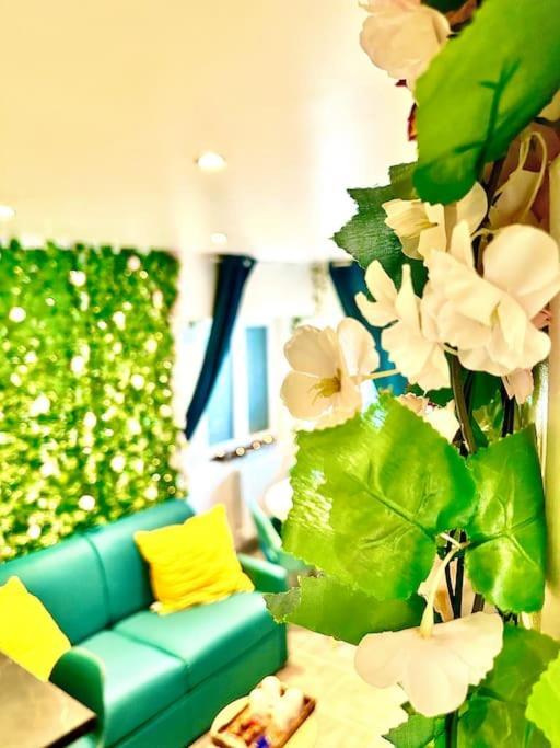 La Foret Enchantee, Centre Ville Pont-Sur-Yonne Ngoại thất bức ảnh